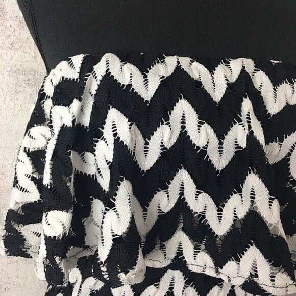 JUDITH MARCH STRAPLESS DRESS - Picture 4 of 8